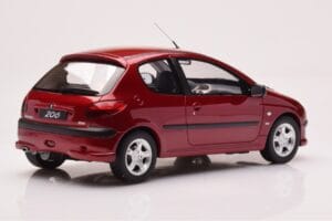 Peugeot 206 S16 Červený Otto 1:18 OT1039 Pryskyřice – obrázek 2 z 6
