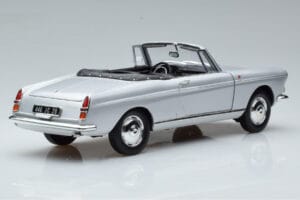 Peugeot 404 Kabriolet Stříbrný Norev 1:18 184835 Kov – obrázek 3 z 8