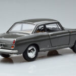 Peugeot 404 Coupe Graphite Šedý Norev 1:18 - image 3 of 7