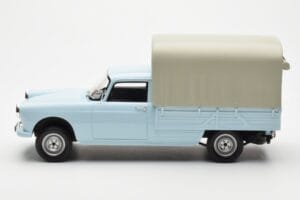 Peugeot 404 Pickup Bache Pastelová Modrá Otto 1:18 OT1036 Pryskyřice – obrázek 3 z 6