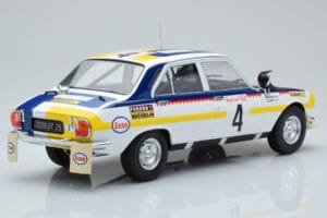Peugeot 504 Ti #4 T. Makinen / H. Liddon Rally Morocco 1975 IXO 1:18 18RMC044B Kov – obrázek 2 z 6