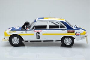 Peugeot 504 Ti #6 H. Mikkola / A. Hertz Rally Morocco 1975 IXO 1:18 18RMC044A Kov – obrázek 3 z 6