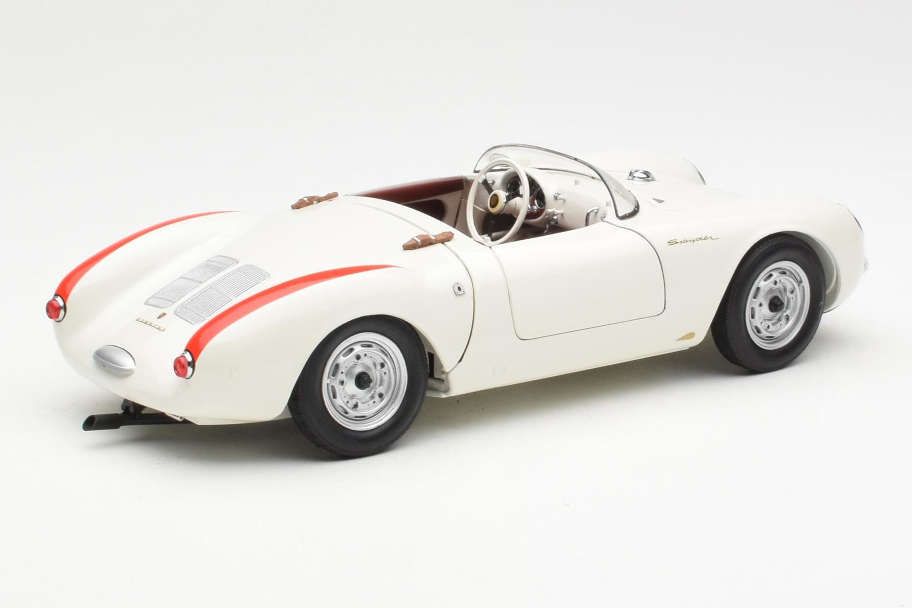 Porsche 550 Spyder Edice 70 Let Bílý Schuco 1:18 450033300 Kov – obrázek 3 z 8