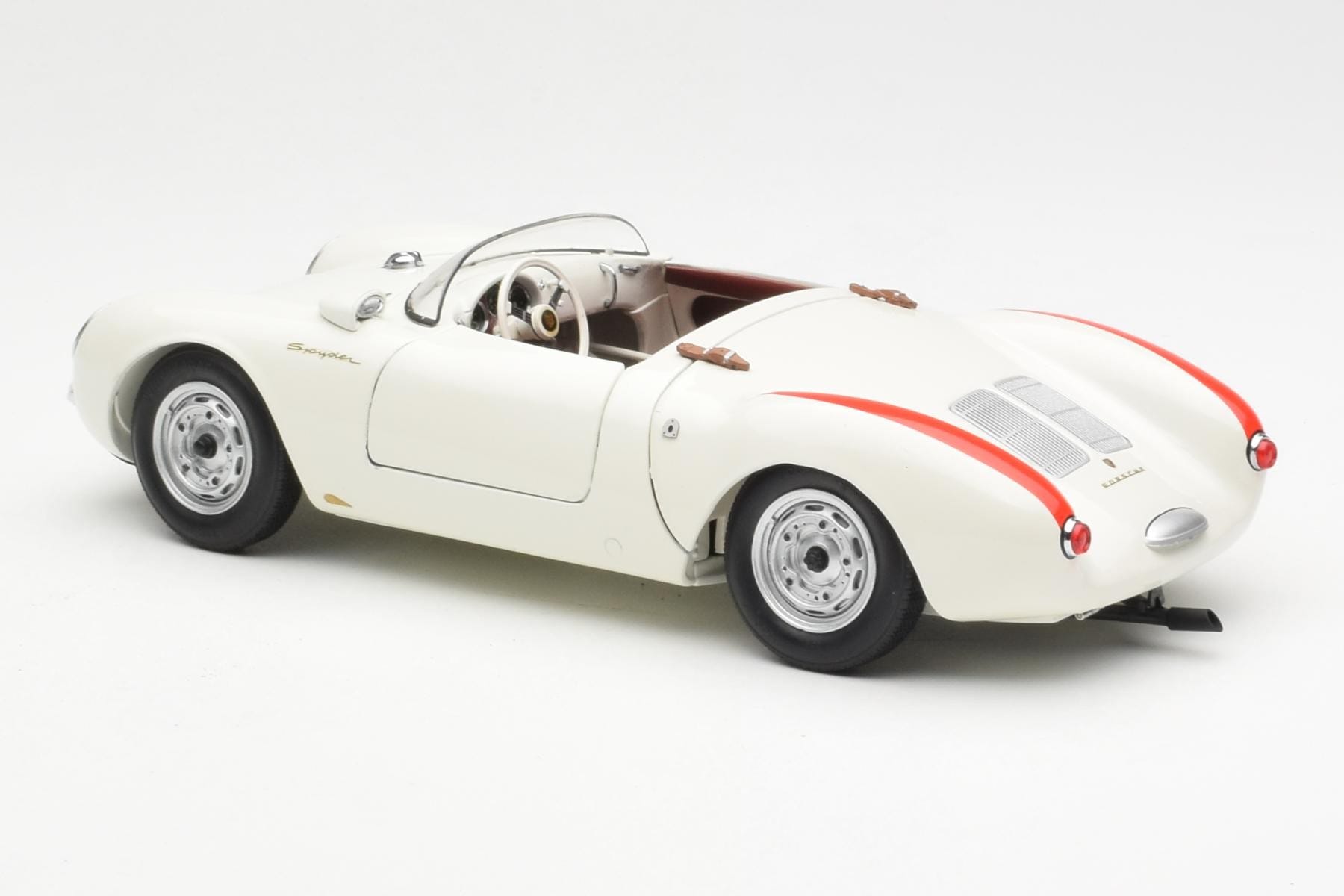 Porsche 550 Spyder Edice 70 Let Bílý Schuco 1:18 450033300 Kov – obrázek 7 z 8