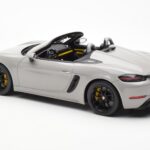 Porsche 718 Spyder Crayon Šedý GT Spirit 1:18 GT436 - image 5 of 6