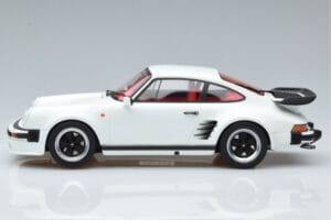 Porsche 911 930 Turbo S Grand Prix White GT Spirit 1:18 GT786 Pryskyřice – obrázek 3 z 6