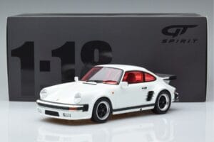 Porsche 911 930 Turbo S Grand Prix White GT Spirit 1:18 GT786 Pryskyřice – obrázek 6 z 6