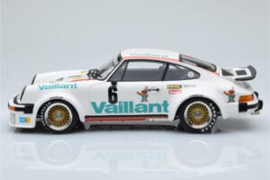 Porsche 911 934 Vaillant #6 B. Wollek Norisring EGT 1976 Minichamps 1:18 155766496 Kov – obrázek 3 z 6