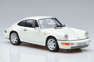 Porsche 911 964 Carrera 4 Bílý GT Spirit 1:18 GT713 Pryskyřice – obrázek 4 z 6