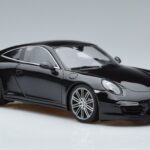 Porsche 911 991 Carrera 4 Black Edition GT Spirit 1:18 GT114 Pryskyřice - image 4 of 6