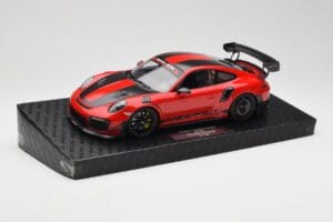 Porsche 911 GT2 RS 991 MR Manthey Racing Nordschleife Record Minichamps 1:18 MR-911-GT2RS-1803 Kov – obrázek 2 z 6