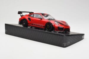 Porsche 911 GT2 RS 991 MR Manthey Racing Nordschleife Record Minichamps 1:18 MR-911-GT2RS-1803 Kov – obrázek 4 z 6
