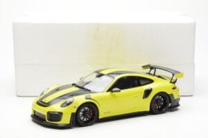 Porsche 911 991.2 GT2 RS Světle Zelený S Černými Magnéziovými Koly Minichamps 1:18 155068300 Kov – obrázek 6 z 6
