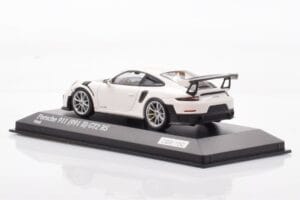 Porsche 911 991.2 GT2 RS Bílý Minichamps 1:43 CA04318004 Kov – obrázek 3 z 4