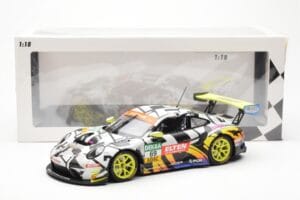 Porsche 911 991.2 GT3 R #69 Team Iron Force Racing Ring Police L. Luhr / M. Holzer ADAC GT Masters 2019 Minichamps 1:18 15319 – obrázek 6 z 6