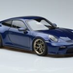 Porsche 911 992 GT3 Touring Package Modrý Metalíza Norev 1:18 187302 Kov - image 5 of 7