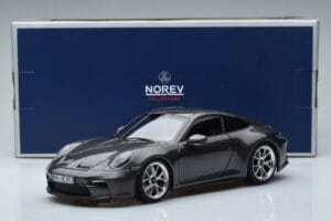 Porsche 911 992 GT3 Touring Package Šedý Norev 1:18 187305 Kov – obrázek 7 z 7
