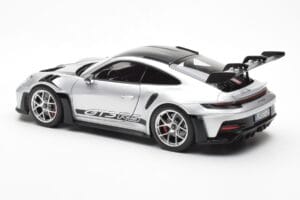 Porsche 911 992 GT3 Weissach Pack GT Stříbrný Metalíza Norev 1:18 187366 Kov – obrázek 7 z 8