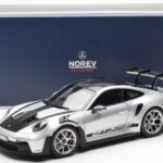 Porsche 911 992 GT3 Weissach Pack GT Stříbrný Metalíza Norev 1:18 - image 8 of 8