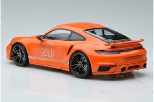 Porsche 911 992 Turbo S China 20th Anniversary Oranžový Minichamps 1:18 155069171 Kov – obrázek 5 z 6