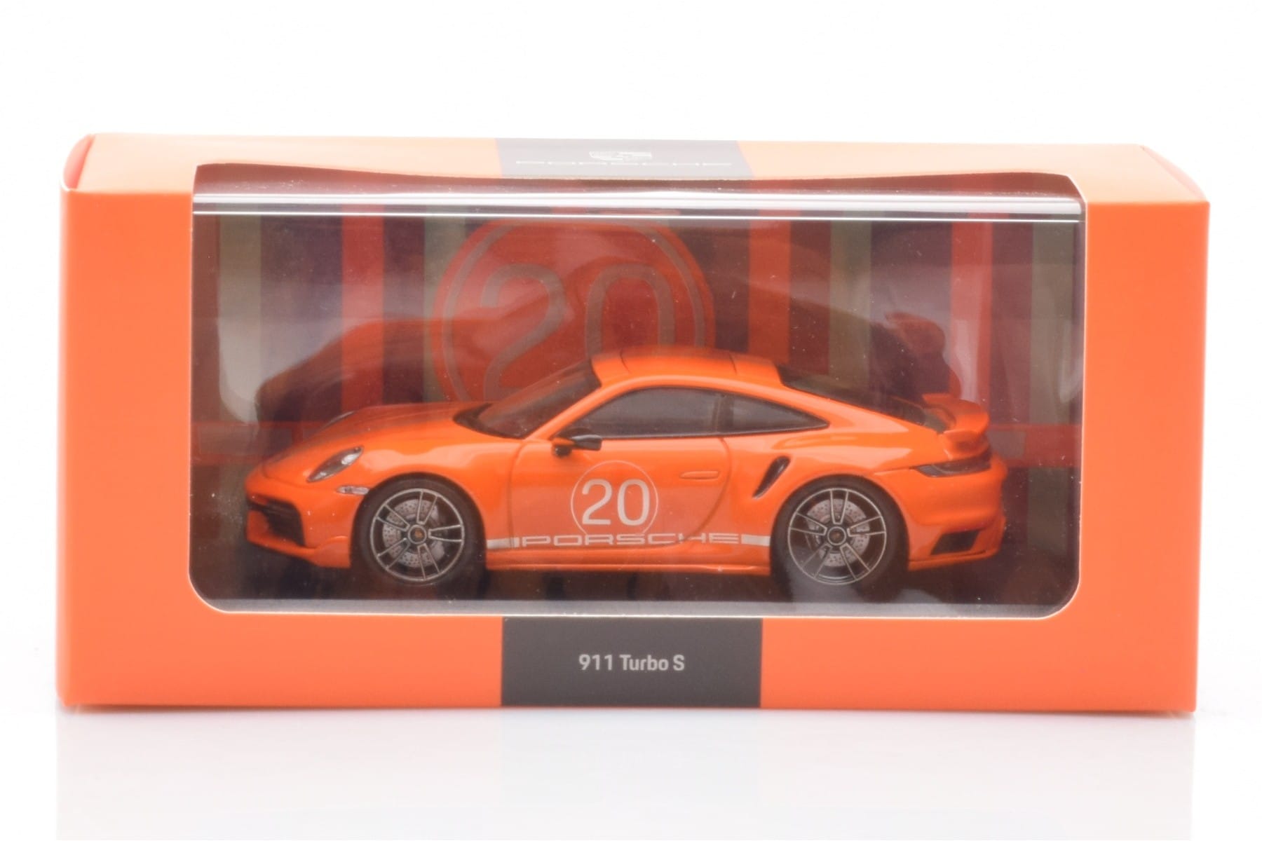 Porsche 911 992 Turbo S Gulf Oranžový Minichamps 1:43 WAP0209060N002 Kov – obrázek 4 z 4