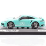 Porsche 911 992 Turbo S Mint Zelený Minichamps 1:43