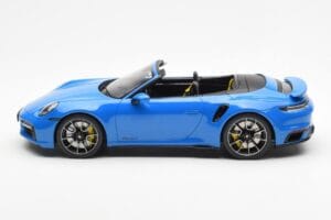 Porsche 911 992 Turbo S Shark Modrý GT Spirit 1:18 GT441 Pryskyřice – obrázek 3 z 6