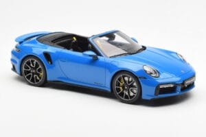 Porsche 911 992 Turbo S Shark Modrý GT Spirit 1:18 GT441 Pryskyřice – obrázek 4 z 6