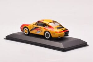 Porsche 911 993 Cup #1 IAA Presentation Porsche Supercup 1993 Minichamps 1:43 430946300 Kov – obrázek 3 z 4