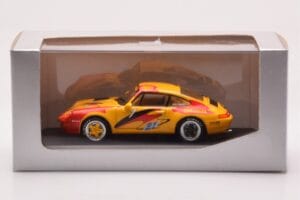 Porsche 911 993 Cup #1 IAA Presentation Porsche Supercup 1993 Minichamps 1:43 430946300 Kov – obrázek 4 z 4