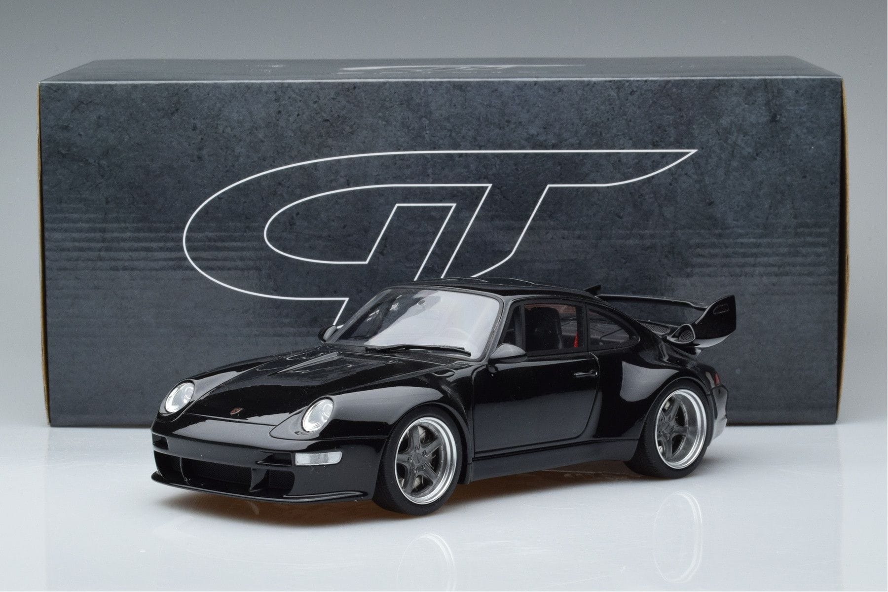 Porsche 911 993 Gunther Werks 400R Černý GT Spirit 1:18 KJ028 Pryskyřice – obrázek 6 z 6