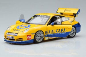 Porsche 911 996 GT3 Cup #88 Macau Winner 2005 AUTOart 1:18 80574 Kov – obrázek 2 z 7