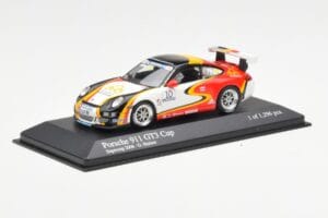 Porsche 911 996 GT3 Cup #10 G. Horion Porsche Supercup 2006 Minichamps 1:43 400066410 Kov – obrázek 2 z 4