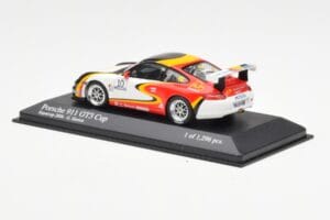 Porsche 911 996 GT3 Cup #10 G. Horion Porsche Supercup 2006 Minichamps 1:43 400066410 Kov – obrázek 3 z 4