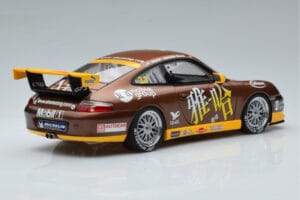 Porsche 911 996 GT3 Cup M. Marsh Carrera Cup Asia Winner 2004 AUTOart 1:18 80489 Kov – obrázek 3 z 7