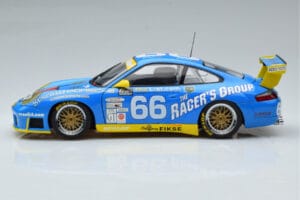 Porsche 911 996 GT3 R #6 24 Hours of Daytona GT Class Winner 2002 AUTOart 1:18 80273 Kov – obrázek 4 z 7