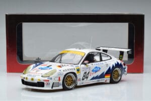 Porsche 911 996 GT3 R J. Ickx 24 Hours of Le Mans 2003 AUTOart 1:18 80379 Kov – obrázek 7 z 7
