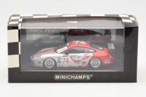 Porsche 911 996 GT3 RSR Flying Lizard #74 M. Rockenfeller / D. Cunningham / S. Neiman / J. Pechnik / J. Van Overbeek Rolex 24 – obrázek 4 z 4