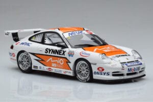 Porsche 911 996 GT3 R #1 C. Kwan Carrera Cup Asia 2004 AUTOart 1:18 80487 Kov – obrázek 5 z 7