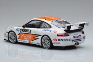 Porsche 911 996 GT3 R #1 C. Kwan Carrera Cup Asia 2004 AUTOart 1:18 80487 Kov – obrázek 6 z 7