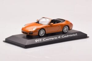 Porsche 911 997 Carrera 4 Kabriolet Oranžový Metalický Minichamps 1:43 WAP02001618 Kov – obrázek 2 z 4