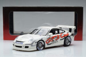 Porsche 911 997 GT3 Cup Deutschland Livery AUTOart 1:18 80681 Kov – obrázek 7 z 7
