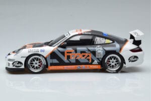 Porsche 911 997 GT3 Cup #33 M. Marsh Carrera Cup Asia 2006 AUTOart 1:18 80782 Kov – obrázek 4 z 7