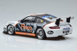 Porsche 911 997 GT3 Cup #33 M. Marsh Carrera Cup Asia 2006 AUTOart 1:18 80782 Kov – obrázek 6 z 7