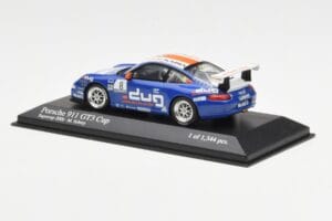 Porsche 911 997 GT3 Cup Team Konrad Motorsport #8 M. Schrey Porsche Supercup 2006 Minichamps 1:43 400066408 Kov – obrázek 3 z 4