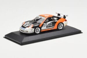 Porsche 911 997 GT3 Cup Noble Group #6 D. Watts Carrera Cup GB 2009 Minichamps 1:43 400076409 Kov – obrázek 2 z 4