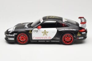 Porsche 911 997 GT3 RS #176 Team Ring Police VLN 2011 Norev 1:18 187570 Kov – obrázek 4 z 8