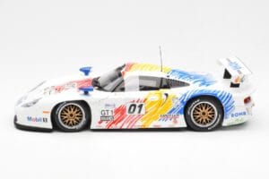 Porsche 911 GT1 #1 A. McNish / R. Sullivan / U. Alzen Rohr Motorsport Daytona 24 Hours 1998 UT Models 1:18 39611 Kov – obrázek 3 z 6