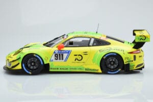 Porsche 911 GT3 R Manthey Racing #911 F. Scherer / K. Estre / R. Dumas / L. Vanthoor / E. Bamber 24 Hours of Nurburgring 2018 – obrázek 3 z 6