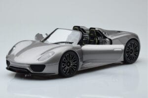 Porsche 918 Spyder Prototyp Šedá Metalíza Minichamps 1:18 110060030 Kov – obrázek 2 z 7